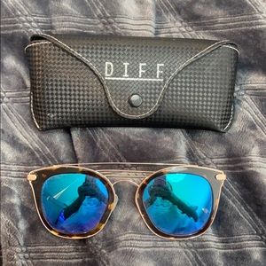 DIFF eye ware sunglasses